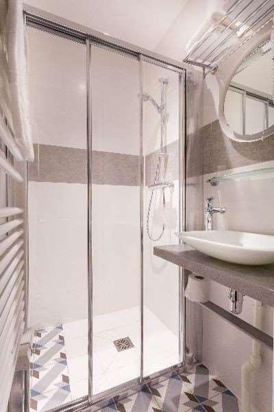 Hotel Jenner Paris Rum bild